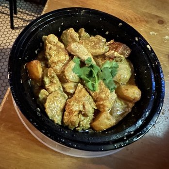 Fishmarket Restaurant - Curry chicken (do NOT forget to order this. Best curry chicken out there) - Seafood Near Me - New York, New York Fishmarket Restaurant - Curry chicken (do NOT forget to order this. Best curry chicken out there) - Seafood Near Me - New York, New York