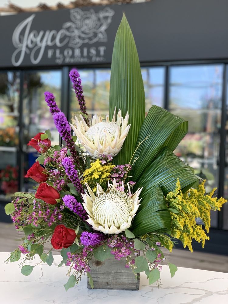JOYCE FLORIST OF DALLAS Updated September 2024 22 Photos 2729 S