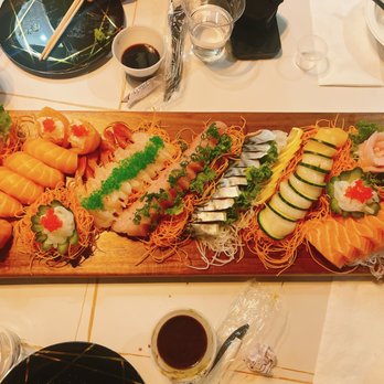 Sushi Yuu - Sushi Bars Near Me - Beaconsfield, Quebec Sushi Yuu - Sushi Bars Near Me - Beaconsfield, Quebec