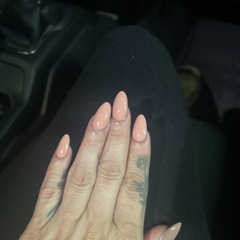 Dr Nails & Spa - full set with almond shape - Nail Salons Near Me - Anaheim, California