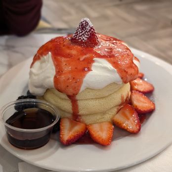 Fluffy Fluffy Dessert Cafe - Desserts Near Me - Duluth, Georgia Fluffy Fluffy Dessert Cafe - Desserts Near Me - Duluth, Georgia