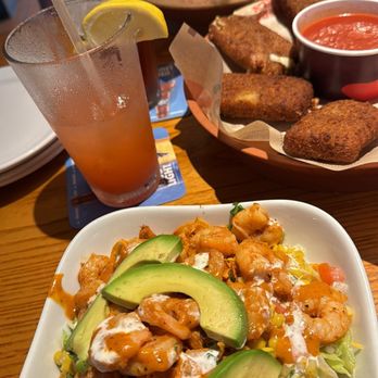 Chili's - Shrimp bowl and mozzarella sticks - American Near Me - Thomaston, Georgia Chili's - Shrimp bowl and mozzarella sticks - American Near Me - Thomaston, Georgia