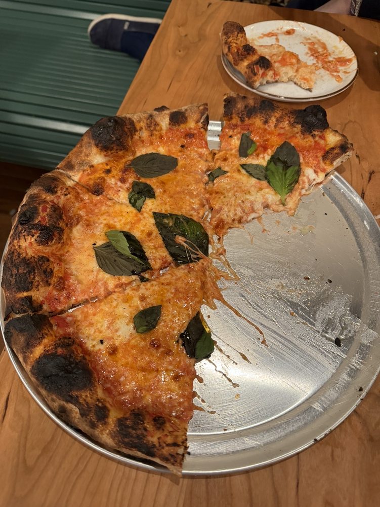 PIZZERIA FLORIAN 21 Photos 650 Main St, East Aurora, New York