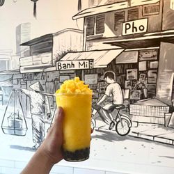 Fusion Cafe - Mango Slush with black bubbles and mango chunks!!!