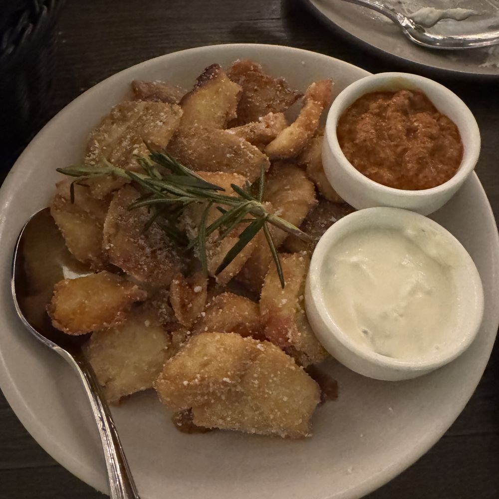 Aba Miami - Bal Harbour - Crispy Potatoes - Mediterranean Near Me - Bal Harbour, Florida