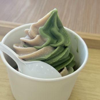 Gozen Kamicha - Mixed flavored soft ice cream - Desserts Near Me - Chandler, Arizona