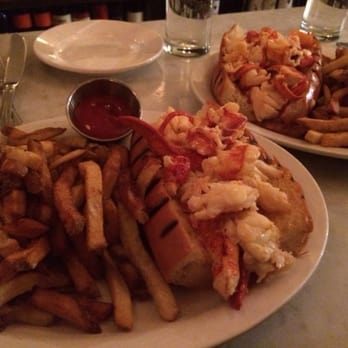 Neptune Oyster - Warm lobster roll! Yummy! - Seafood Near Me - Boston, Massachusetts Neptune Oyster - Warm lobster roll! Yummy! - Seafood Near Me - Boston, Massachusetts