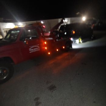 Sanders Towing Service - 24 hours a day. - Towing Near Me Sanders Towing Service - 24 hours a day. - Towing Near Me