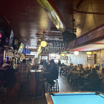 Beachcomber Pub - Pubs Near Me - Florence, Oregon