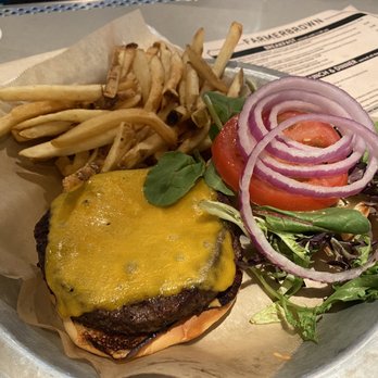 Farmerbrown - Classic burger with fries - Southern Near Me - San Francisco, California Farmerbrown - Classic burger with fries - Southern Near Me - San Francisco, California