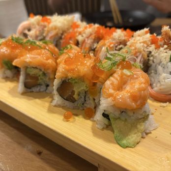 Washoku Kyo - Crazy Salmon and Snow White $11.95 ea - Japanese Near Me - Brooklyn, New York Washoku Kyo - Crazy Salmon and Snow White $11.95 ea - Japanese Near Me - Brooklyn, New York