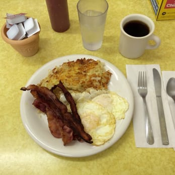 La Luz Del Dia - a plate of breakfast food - Mexican Near Me - Globe, Arizona La Luz Del Dia - a plate of breakfast food - Mexican Near Me - Globe, Arizona