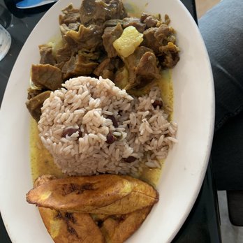Clive's Cafe - Caribbean Near Me - Miami, Florida