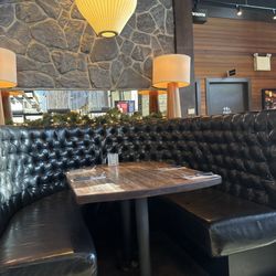 Browns Socialhouse - Victoria Falls - Seating