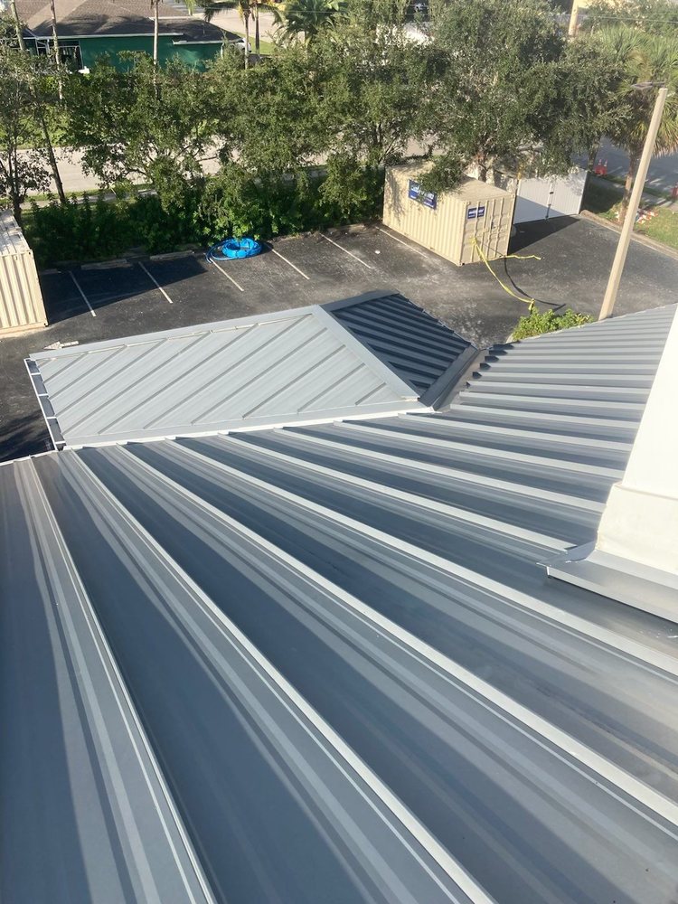 Slide of Big River Roofing