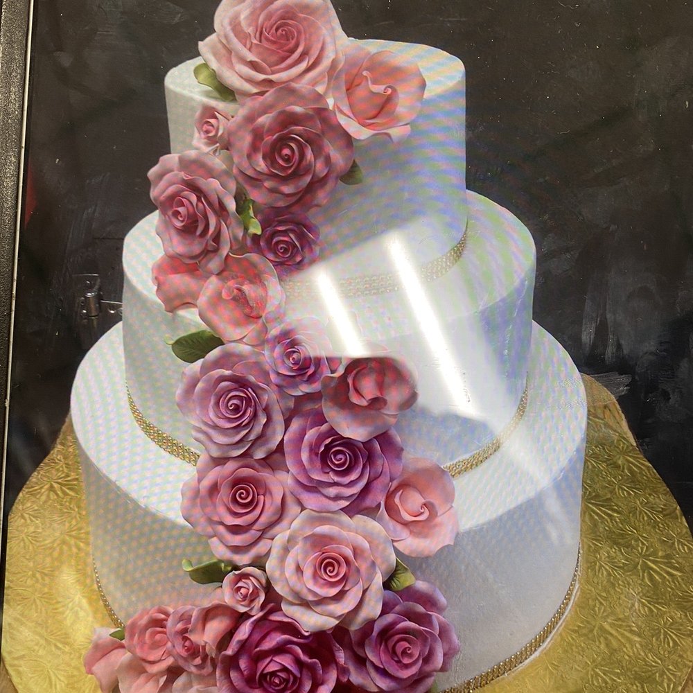 Magic Bakery - Anniversary cake - Custom Cakes Near Me - Pico Rivera, California