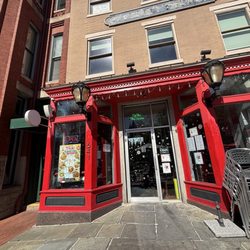 TipThai Thai Cuisine - There's outdoor patio seating