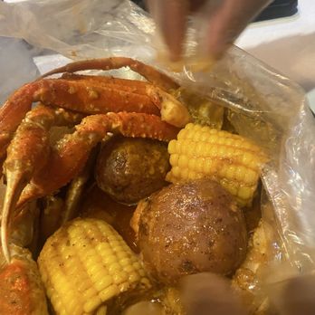 Shaking Crawfish - Seafood Near Me - Doraville, Georgia Shaking Crawfish - Seafood Near Me - Doraville, Georgia