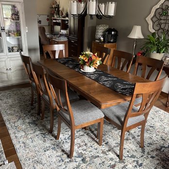 Woodbridge Interiors - Area rug, custom Bermex dining room table and chairs - Furniture Stores Near Me - Canonsburg, Pennsylvania Woodbridge Interiors - Area rug, custom Bermex dining room table and chairs - Furniture Stores Near Me - Canonsburg, Pennsylvania