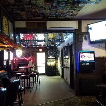Sir James Pub - Pubs Near Me - Port Washington, Wisconsin Sir James Pub - Pubs Near Me - Port Washington, Wisconsin