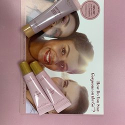 Wander Beauty Pop Up Shop