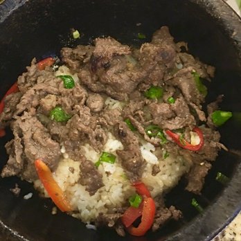 Sodeulnyuk - This was their so called Dolsolt Bibimbap with Bulgogi. Terrible. Tsk tsk tsk. - Korean Near Me - Suwanee, Georgia