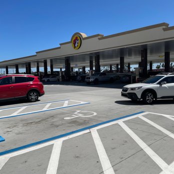 Buc-ee's - Filled up for gas - Gas Stations Near Me - Daytona Beach, Florida Buc-ee's - Filled up for gas - Gas Stations Near Me - Daytona Beach, Florida