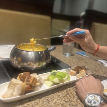 The Melting Pot - Wisconsin Cheddar - Fondue Near Me - Salt Lake City, Utah