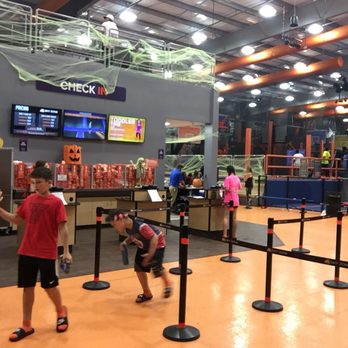 Sky Zone Trampoline Park - Trampoline Parks Near Me - Metairie, Louisiana Sky Zone Trampoline Park - Trampoline Parks Near Me - Metairie, Louisiana