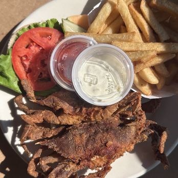 Captain Billy's Crab House - Seafood Near Me - Newburg, Maryland