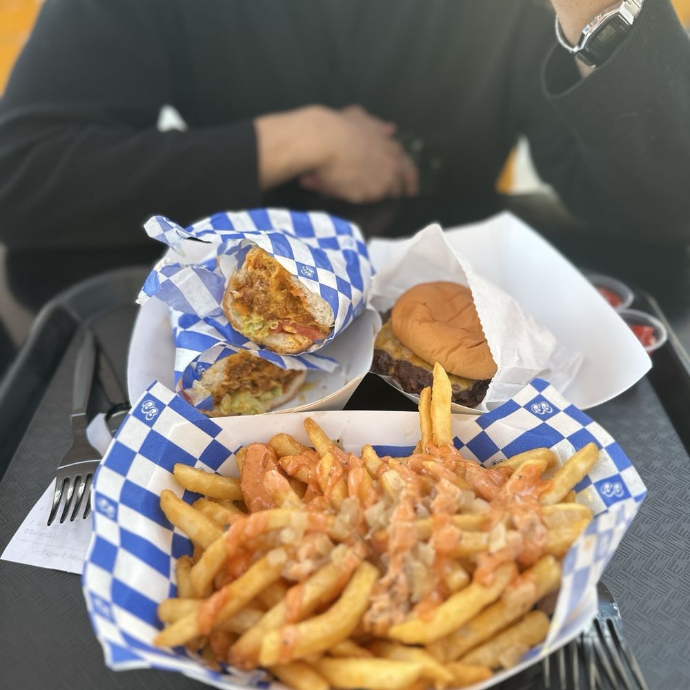 Burger Bodega - Fries, chopped cheese, smash burger - Burgers Near Me - Houston, Texas