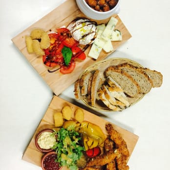 La Gamelle - Bistros Near Me - Lyon, 69