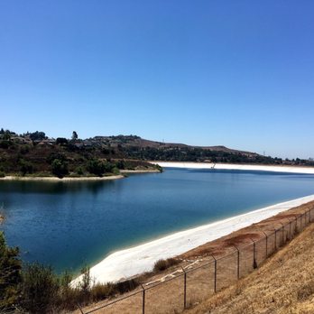 Walnut Canyon Reservoir Trail - Local Flavor Near Me - Anaheim, California