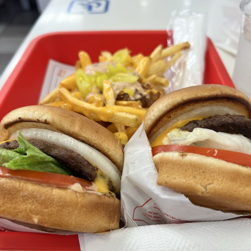 In-N-Out Burger - Cheeseburgers, fries - Burgers Near Me - Keizer, Oregon In-N-Out Burger - Cheeseburgers, fries - Burgers Near Me - Keizer, Oregon