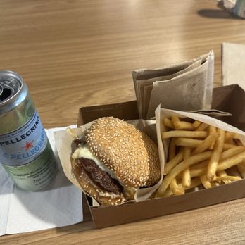 Amboy - Slim Thicc Fancy Combo - Burgers Near Me - West Covina, California Amboy - Slim Thicc Fancy Combo - Burgers Near Me - West Covina, California