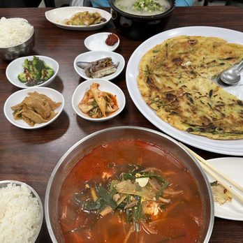 Go Hyang Jib - The lunch spread. - Korean Near Me - Houston, Texas