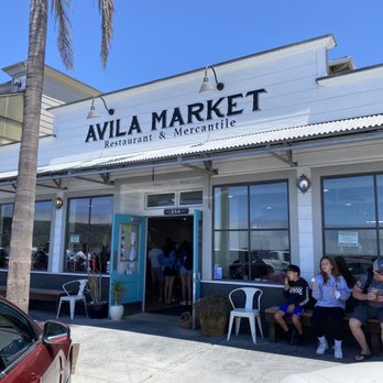 Avila Market - Front of the store - Coffee & Tea Near Me - Avila Beach, California