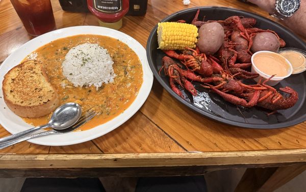 Cajun Claws Seafood Boilers by null