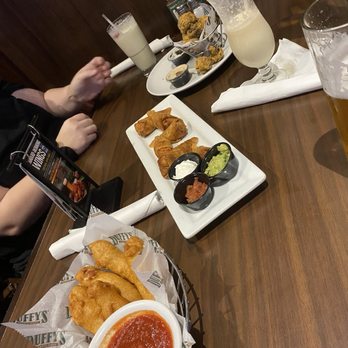 Duffy's Sports Grill - Tex-mex Eggrolls Amazing Mozzarella Sticks Fried Mushrooms - Sports Bars Near Me - Miami, Florida Duffy's Sports Grill - Tex-mex Eggrolls Amazing Mozzarella Sticks Fried Mushrooms - Sports Bars Near Me - Miami, Florida