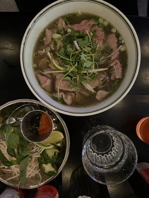 Ông Lắm Bistro by null