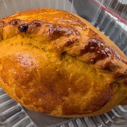 Caramelo Bakery - Salteña de Pollo (potatoes, chicken). Incredibly rich and filling.