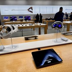 Apple Lynnhaven Mall