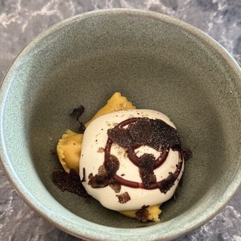 Hexagon - French Near Me - Oakville, Ontario