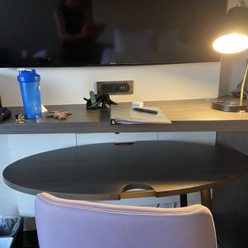 DoubleTree by Hilton Livermore - Bureau with "desk" underneath - Hotels Near Me - Livermore, California