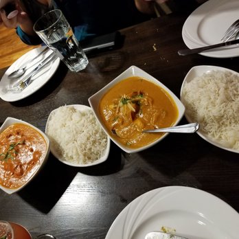 Mild 2 Spicy - Butter chicken & Shrimp Madras - Indian Near Me - Chicago, Illinois