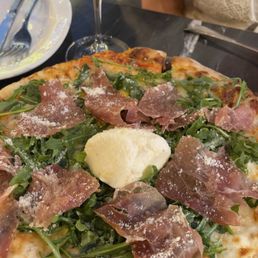 San Danielle Pizza