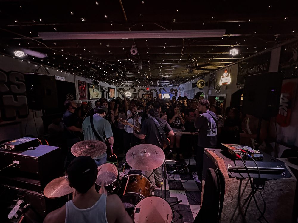 Anchors Aweigh Dive Bar Image