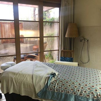 Agua Serena Spa - Massage room - Day Spas Near Me - Indian Wells, California