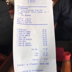 ComeMar - Incluyen la propina en la cuenta. No solo de pésimo gusto... Es ilegal.