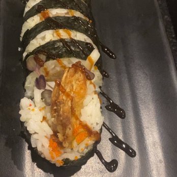 Isana - Spider roll - Sushi Bars Near Me - Kihei, Hawaii